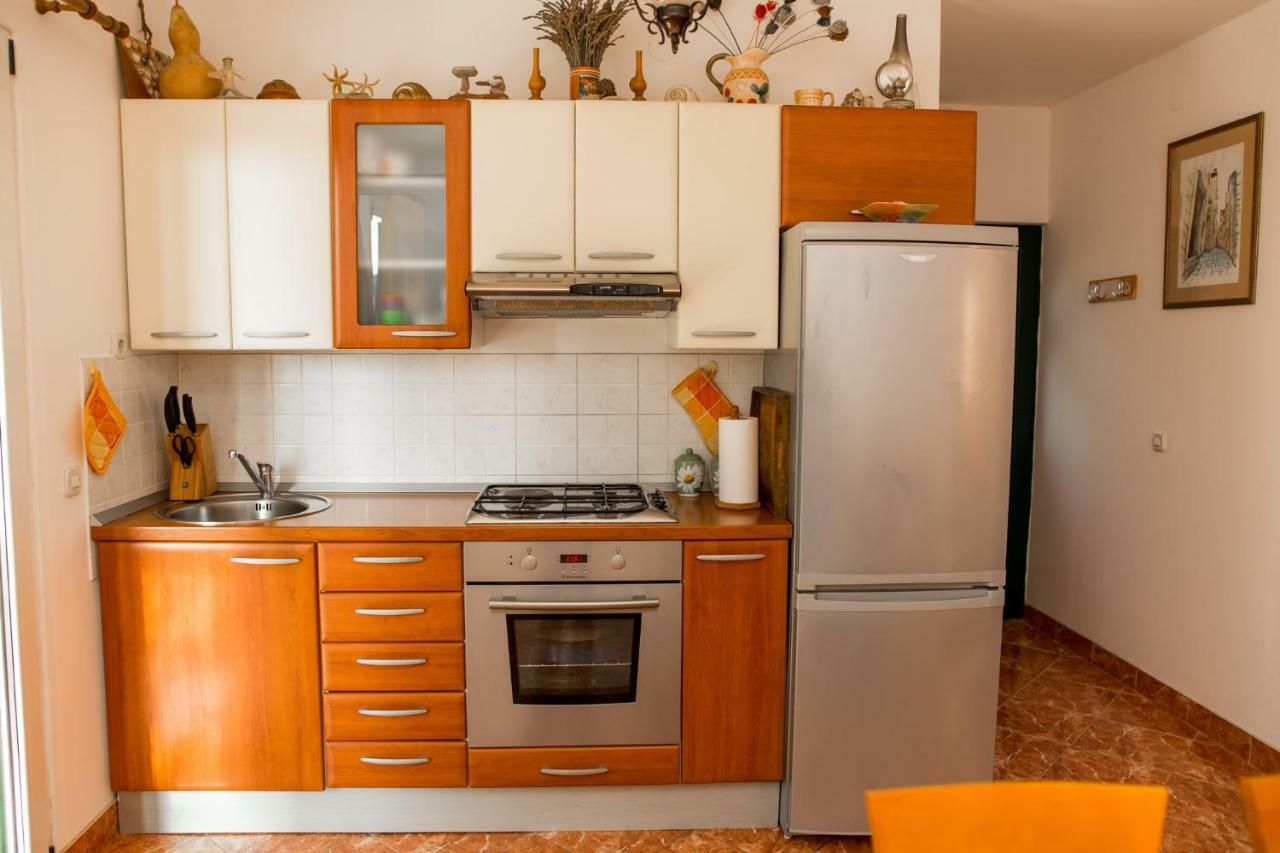 Mare&Karlo Apartment Mali Drvenik Exterior photo